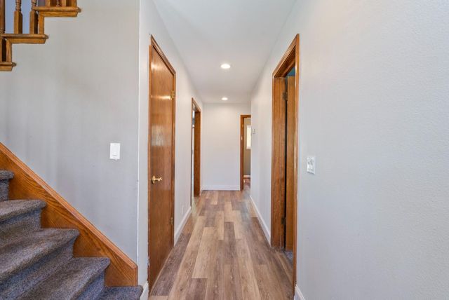 695 Hospital Road, Hollister, CA 95023