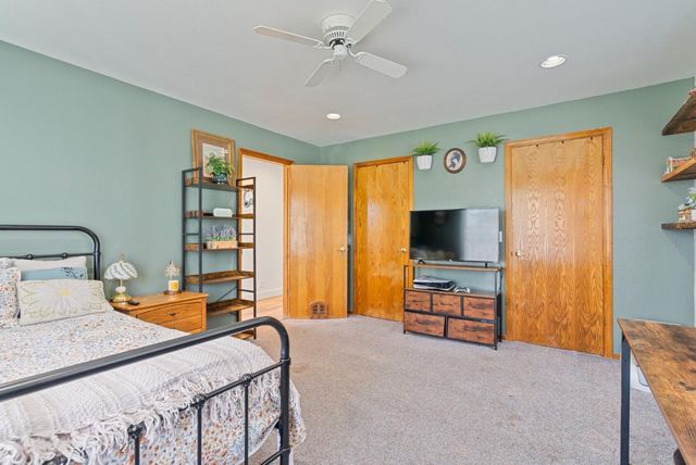 695 Hospital Road, Hollister, CA 95023