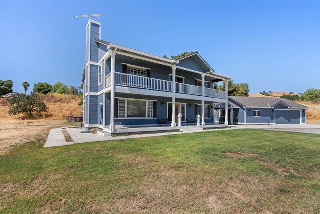 695 Hospital Road, Hollister, CA 95023