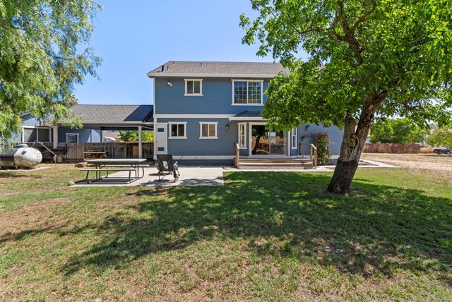 695 Hospital Road, Hollister, CA 95023