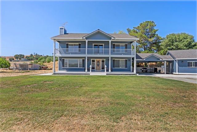 695 Hospital Road, Hollister, CA 95023