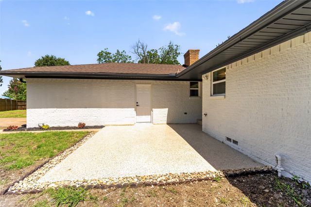 1708 HIGH POINT Circle, Garland, TX 75041