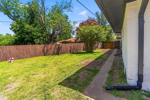 1708 HIGH POINT Circle, Garland, TX 75041