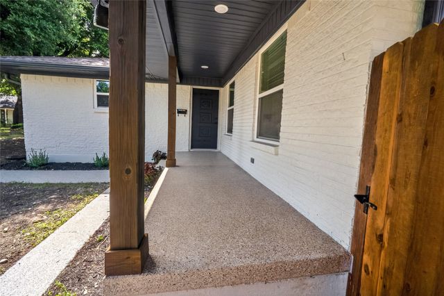 1708 HIGH POINT Circle, Garland, TX 75041