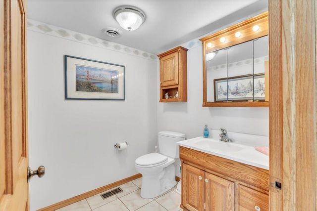 1400 Fran Lin Pkwy, Munster, IN 46321