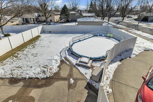 1400 Fran Lin Pkwy, Munster, IN 46321