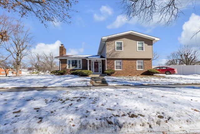 1400 Fran Lin Pkwy, Munster, IN 46321