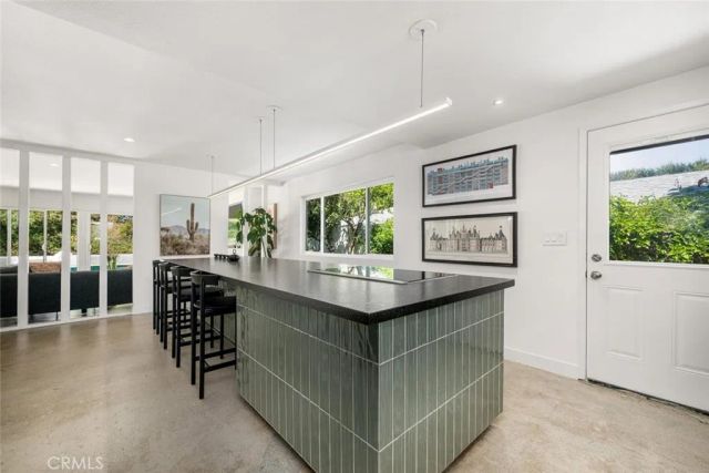 25121 Ericson Way, Laguna Hills, CA 92653