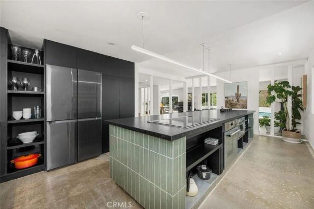 25121 Ericson Way, Laguna Hills, CA 92653