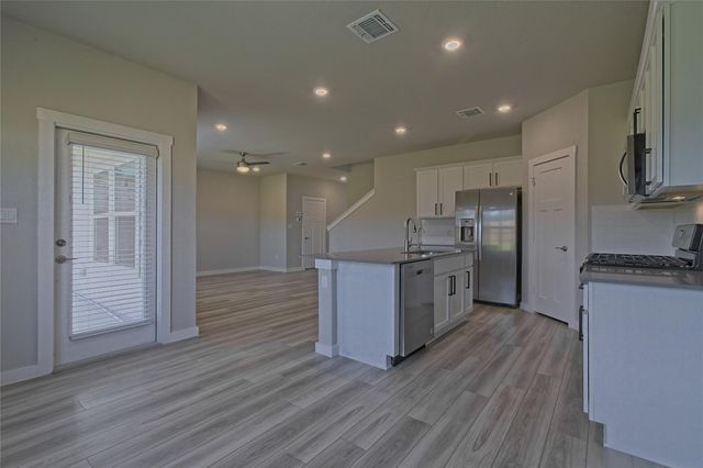 425 Coda XING, Georgetown, TX 78633