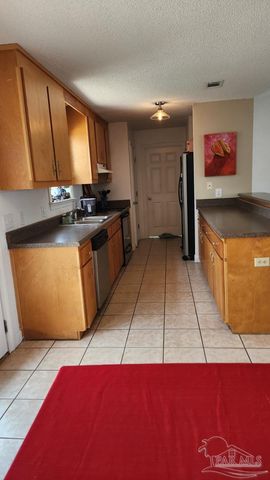 4342 Lorraine Ct, Gulf Breeze, FL 32563