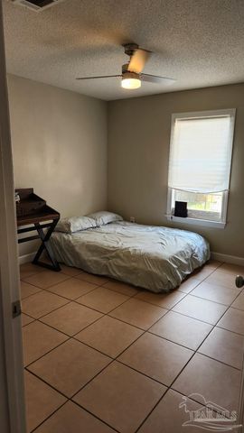 4342 Lorraine Ct, Gulf Breeze, FL 32563