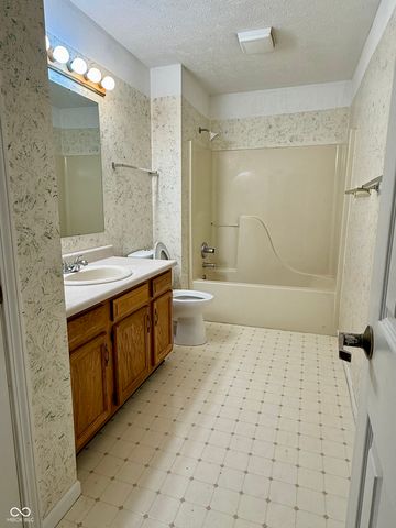 7811 Connie Drive, Indianapolis, IN 46237