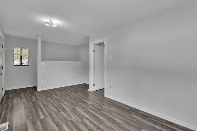 120 W 3rd St St, Cheney, WA 99004