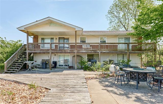196 Absolut Lane, Troy, MO 63379