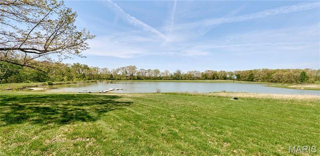196 Absolut Lane, Troy, MO 63379