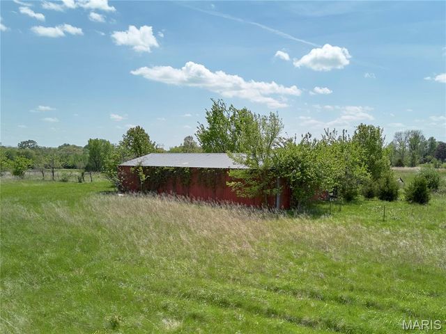196 Absolut Lane, Troy, MO 63379