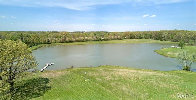 196 Absolut Lane, Troy, MO 63379