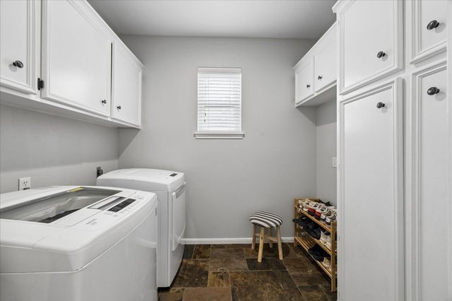 13123 Winesap Lane, Cypress, TX 77429