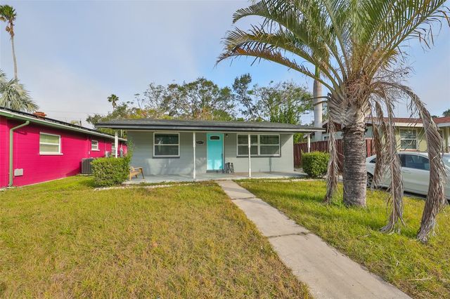 5117 12th Ave S, Gulfport, FL 33707