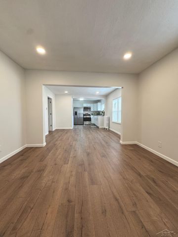 1902 Newberry Street, Saginaw, MI 48602