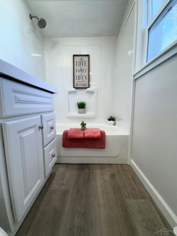 1902 Newberry Street, Saginaw, MI 48602