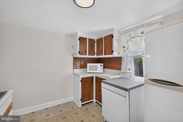 540 MANOR RD, Windsor, PA 17366