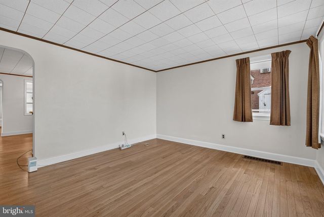 540 MANOR RD, Windsor, PA 17366