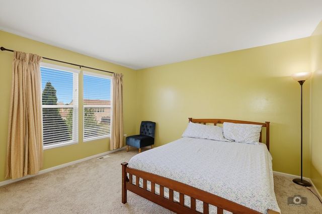 385 Marshall Ash Street, Bolingbrook, IL 60490