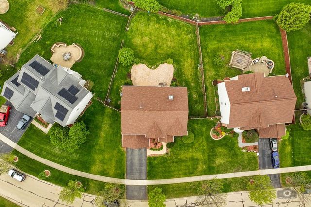 385 Marshall Ash Street, Bolingbrook, IL 60490