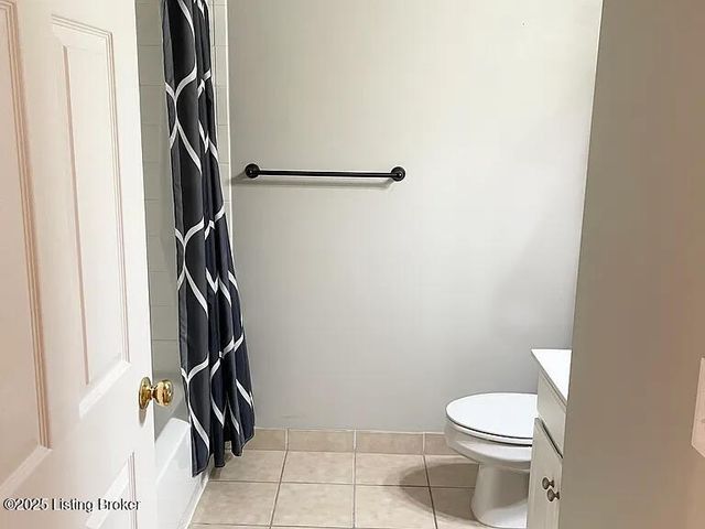 1110 Westlynne Pl UNIT 6, Louisville, KY 40222