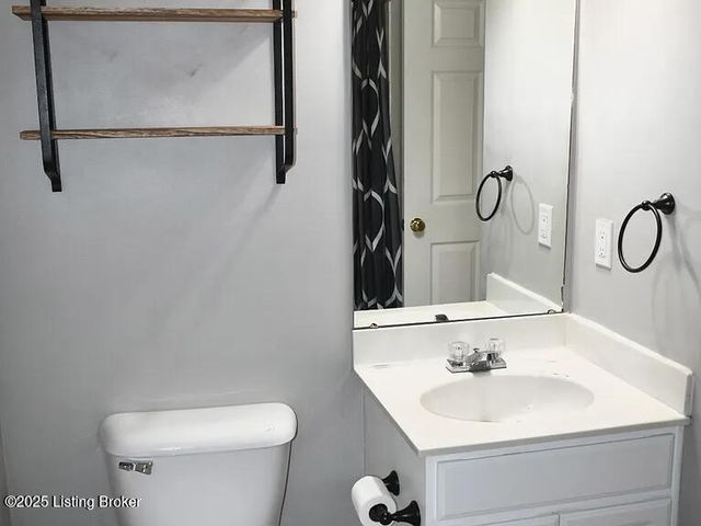 1110 Westlynne Pl UNIT 6, Louisville, KY 40222