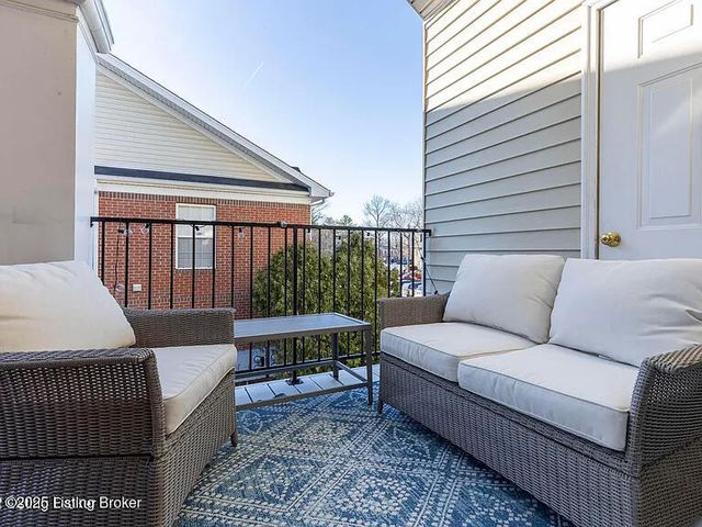 1110 Westlynne Pl UNIT 6, Louisville, KY 40222