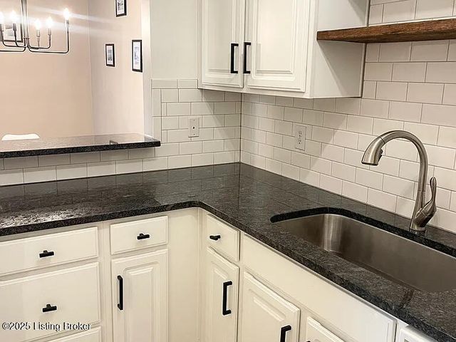 1110 Westlynne Pl UNIT 6, Louisville, KY 40222