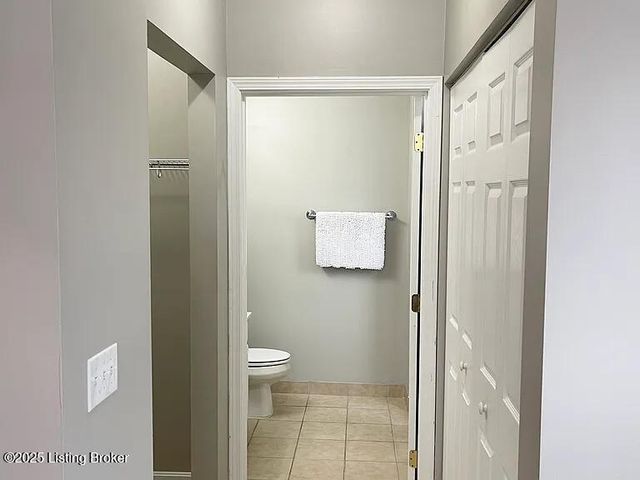 1110 Westlynne Pl UNIT 6, Louisville, KY 40222