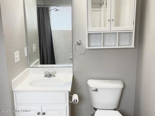 1110 Westlynne Pl UNIT 6, Louisville, KY 40222