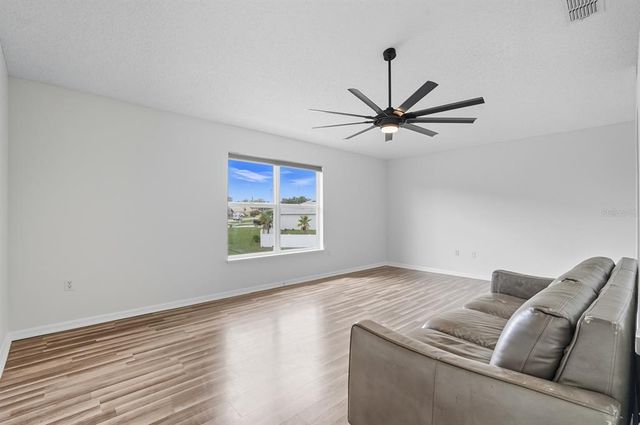 1571 TIMBERCREST DRIVE, Deltona, FL 32738