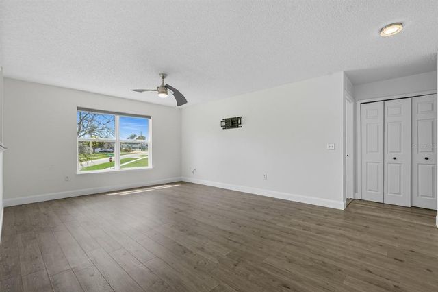 1571 TIMBERCREST DRIVE, Deltona, FL 32738