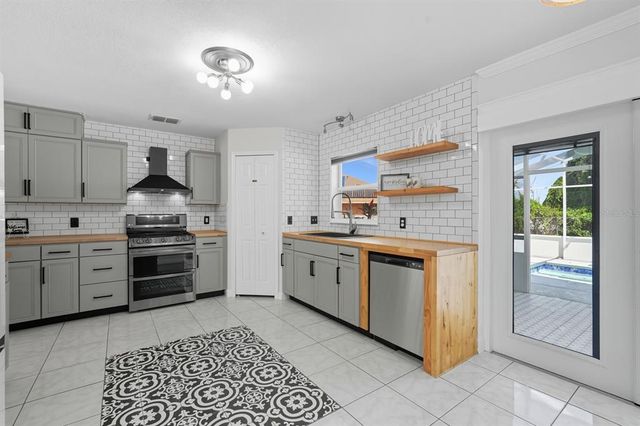 1571 TIMBERCREST DRIVE, Deltona, FL 32738