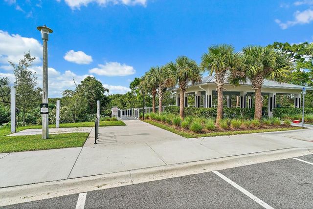 200 SW Pomeroy Street, Stuart, FL 34997