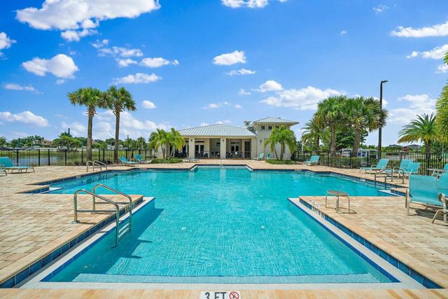 200 SW Pomeroy Street, Stuart, FL 34997