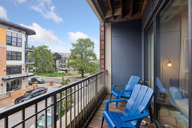 4525 Park Commons Drive 202, Saint Louis Park, MN 55416