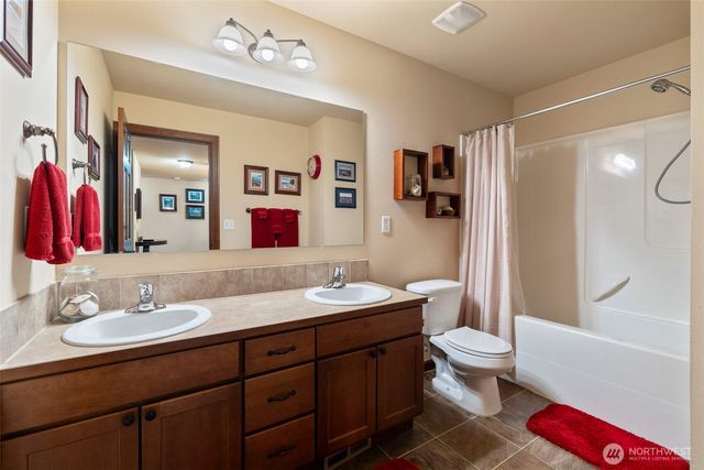 8504 229th Street Court E, Graham, WA 98338