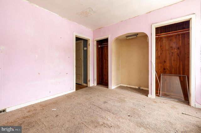 1229 LANSDOWN AVE, Camden, NJ 08104