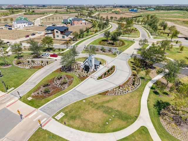 111 Fallwood Street, Frisco, TX 75033