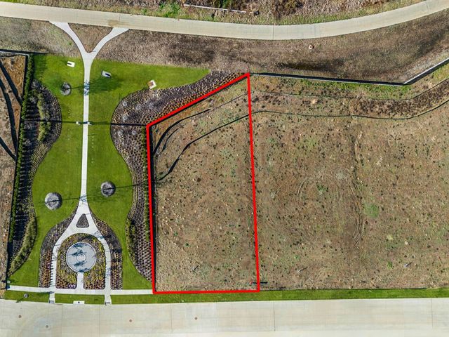 111 Fallwood Street, Frisco, TX 75033