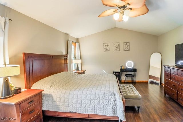 5700 Glena Street, Louisville, OH 44641