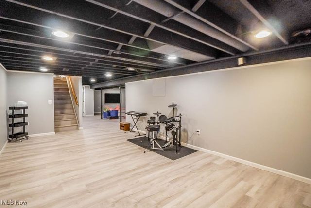 5700 Glena Street, Louisville, OH 44641