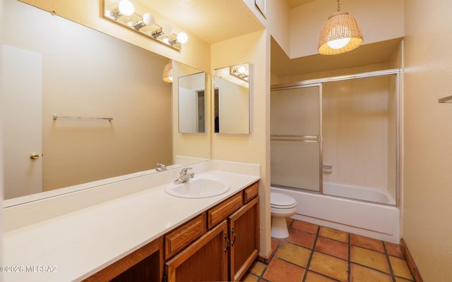 4564 E Camino Pimeria Alta, Tucson, AZ 85718