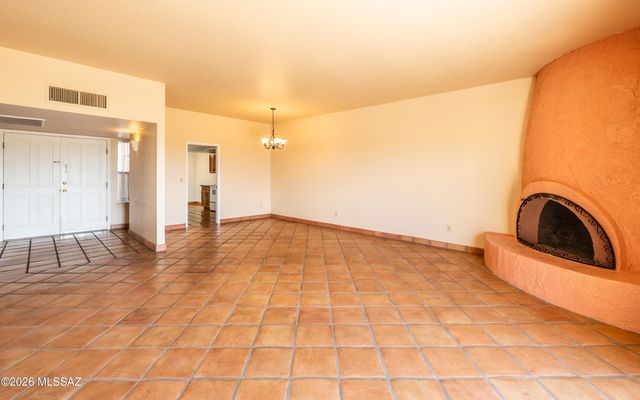 4564 E Camino Pimeria Alta, Tucson, AZ 85718